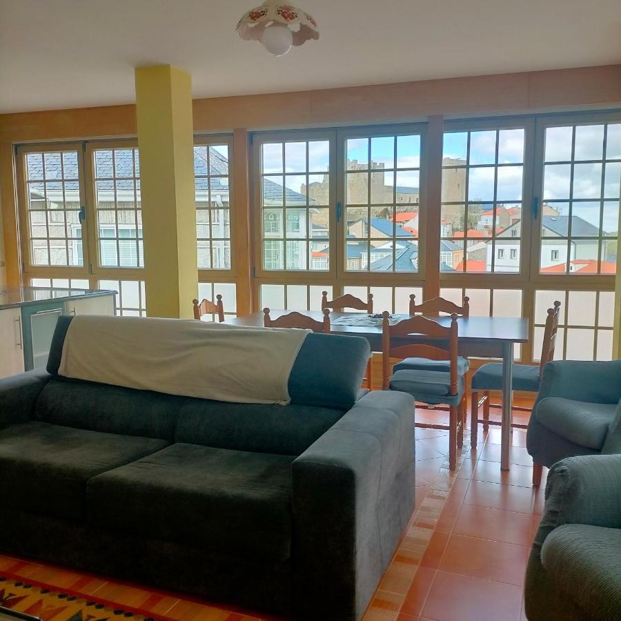 A Casa Do Clarete Holiday home Castro Caldelas